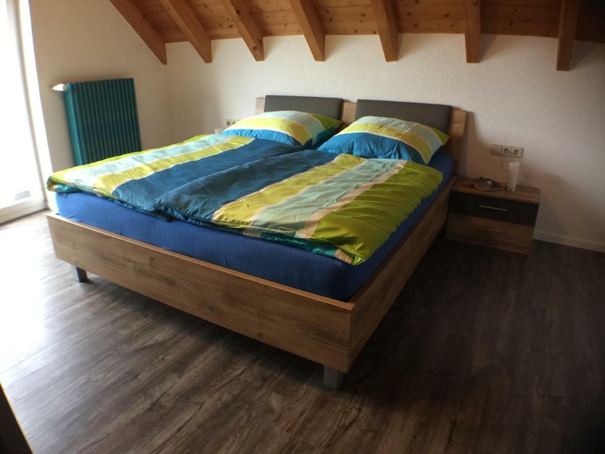 Ferienwohnung Alte B3 ริงส์ไฮม์ ภายนอก รูปภาพ